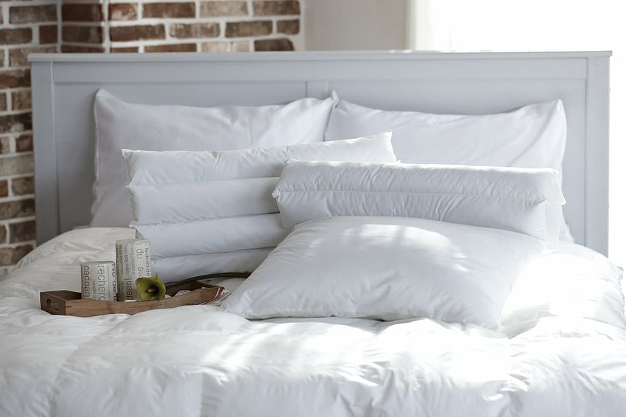 HOW TO MAINTAIN CLEAN BED SHEETS